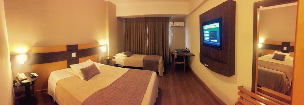 Gran Continental Hotel เตาบาแต ภายนอก รูปภาพ