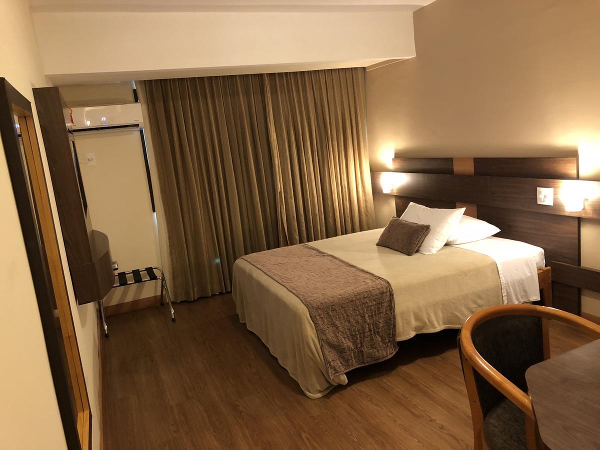 Gran Continental Hotel เตาบาแต ภายนอก รูปภาพ